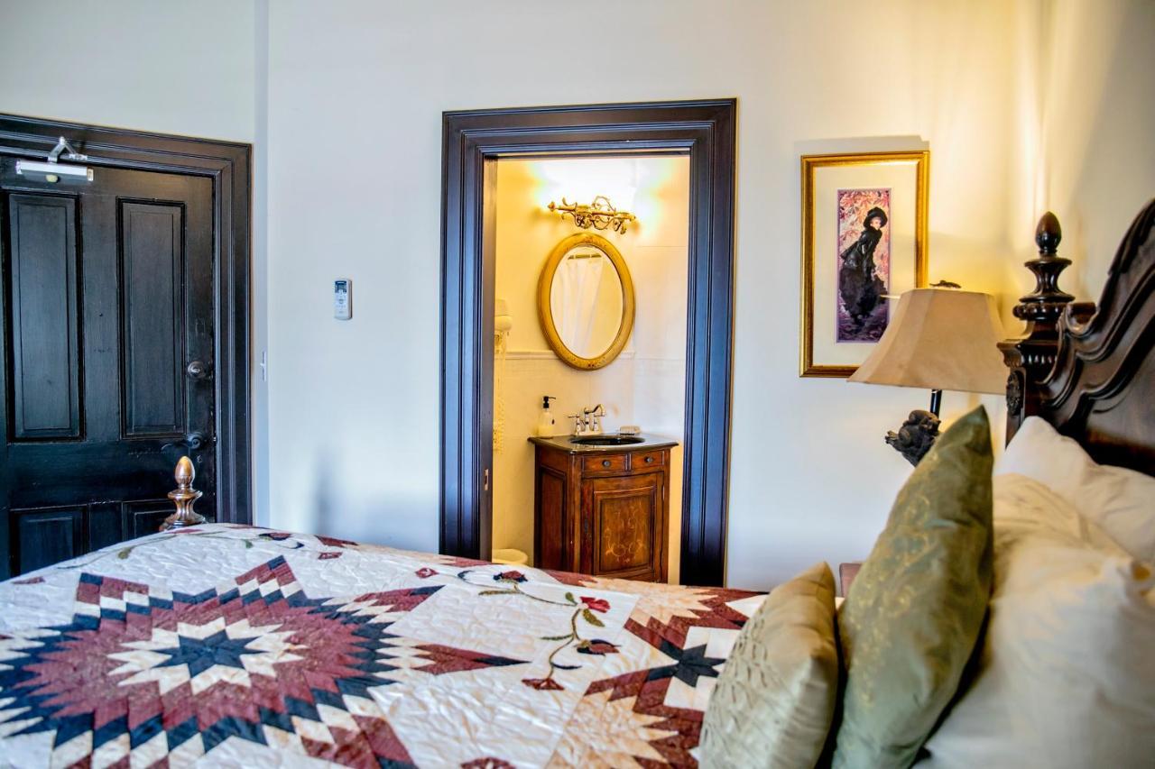 Hotel Puddicombe House à New Hamburg Extérieur photo