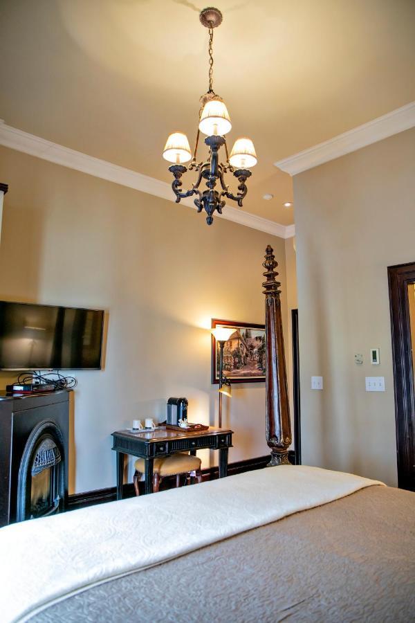Hotel Puddicombe House à New Hamburg Extérieur photo